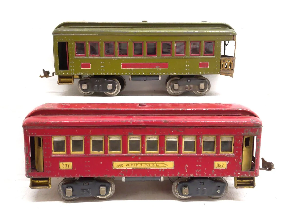 Lionel Vintage Standard Gauge Passenger Cars: 338, 337 [2] VG - Image 2