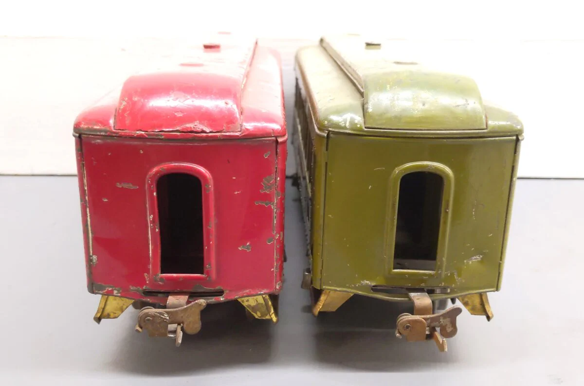 Lionel Vintage Standard Gauge Passenger Cars: 338, 337 [2] VG - Image 3