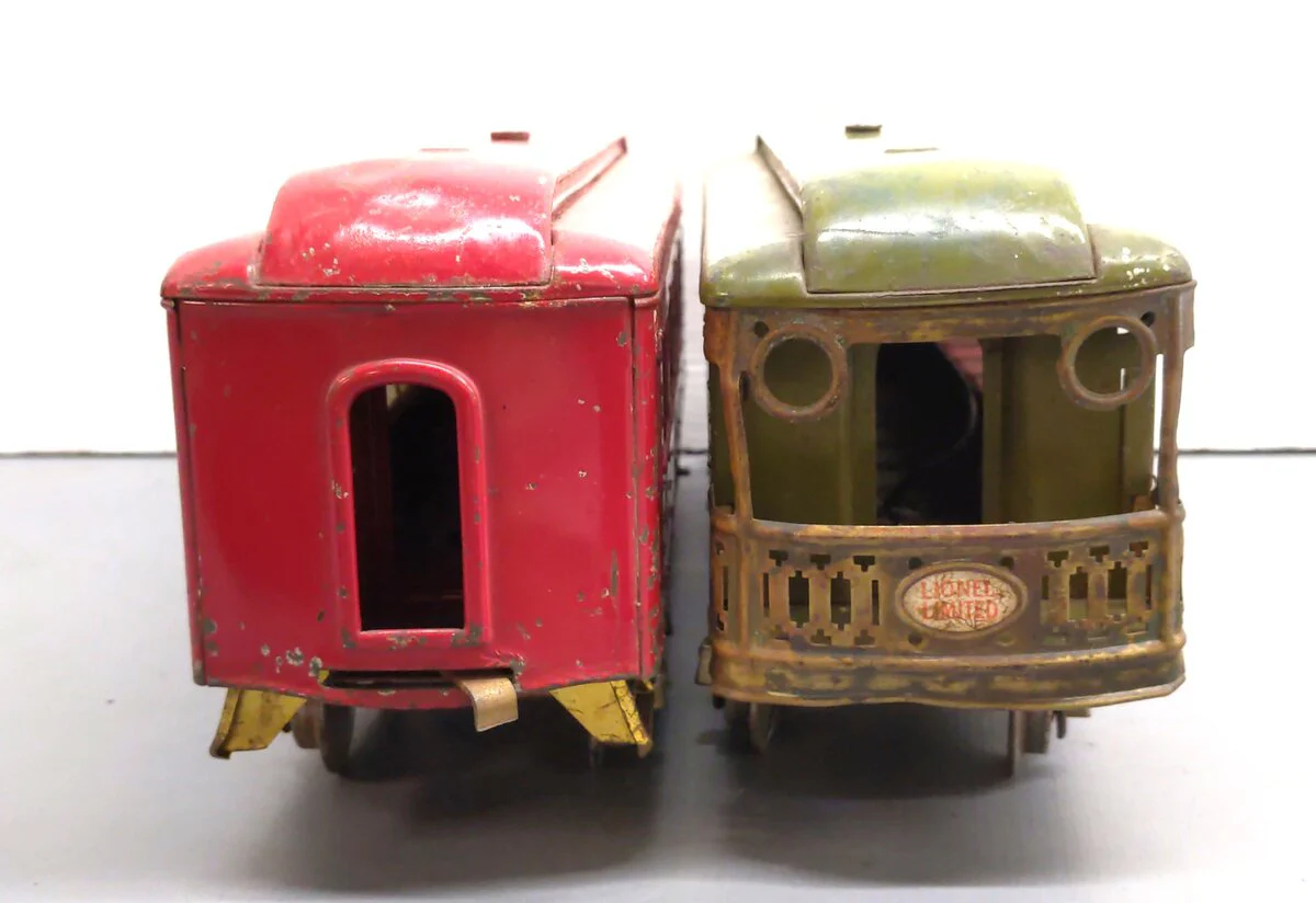 Lionel Vintage Standard Gauge Passenger Cars: 338, 337 [2] VG - Image 4