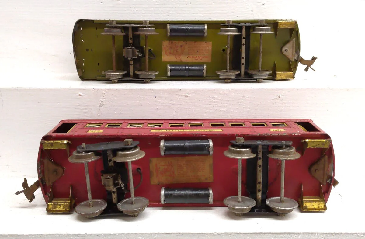 Lionel Vintage Standard Gauge Passenger Cars: 338, 337 [2] VG - Image 6