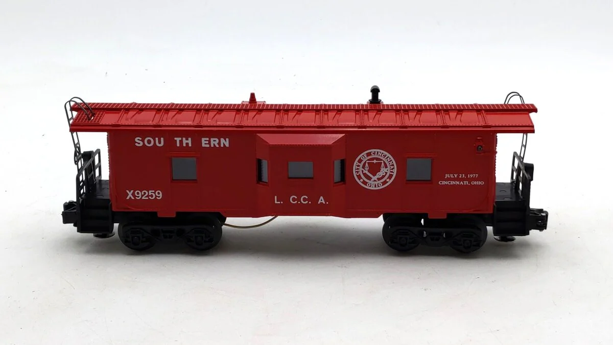 Lionel X9259 O Gauge LCCA Southern Railway "City of Cincinnati" Caboose EX