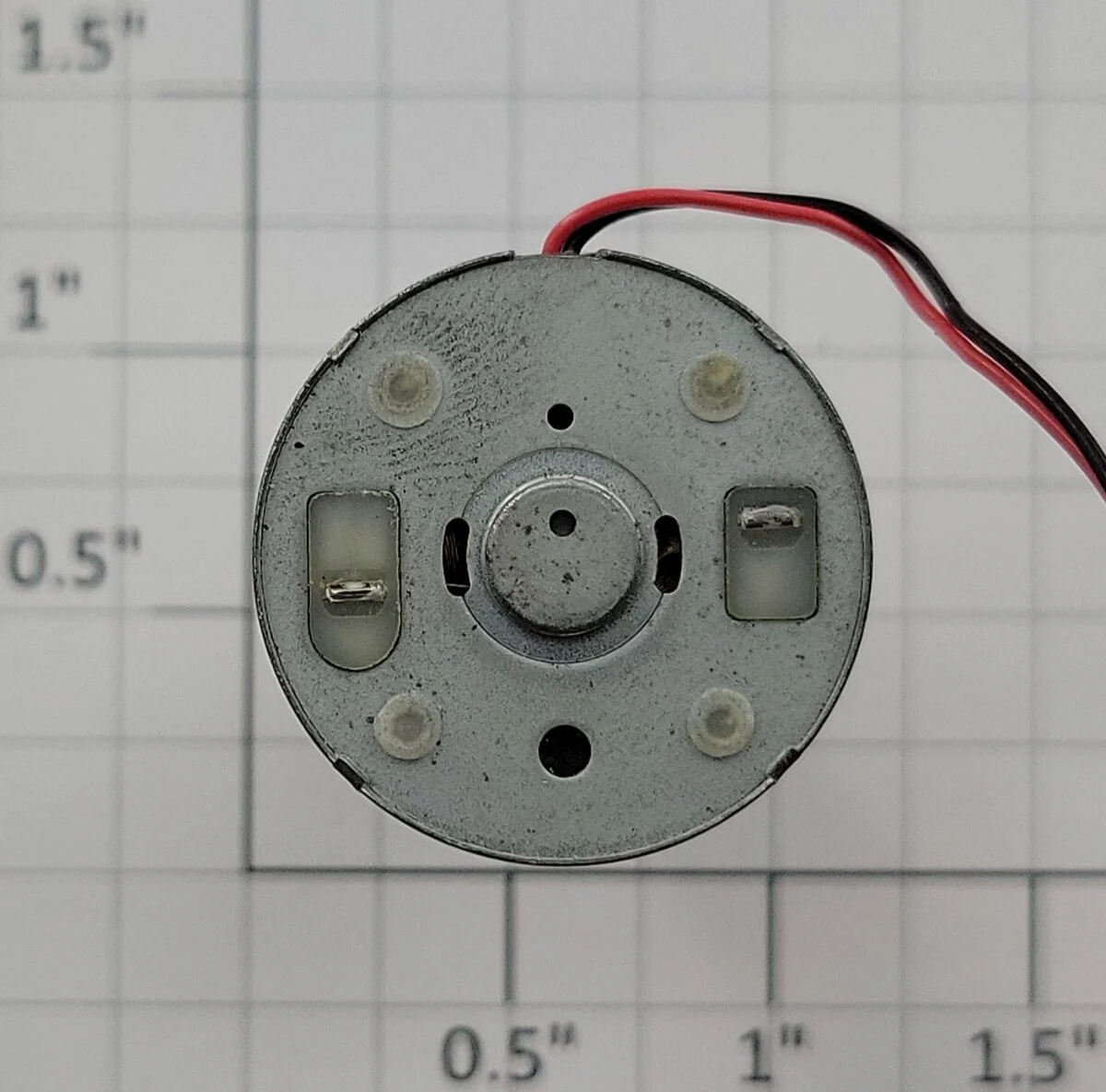 Mabuchi MBN3BC3DSN30 12-Volt DC Can Motor with Wire and Pulley - Image 3