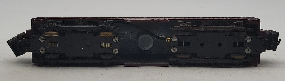 Mantua 216 HO Scale Custom Painted B Unit Diesel Locomotive/Box - Image 4