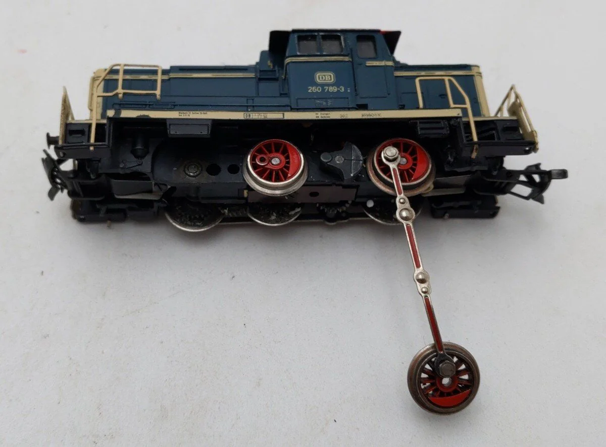 Marklin 3141 HO Scale BR 260 Diesel Locomotive VG/Box - Image 7