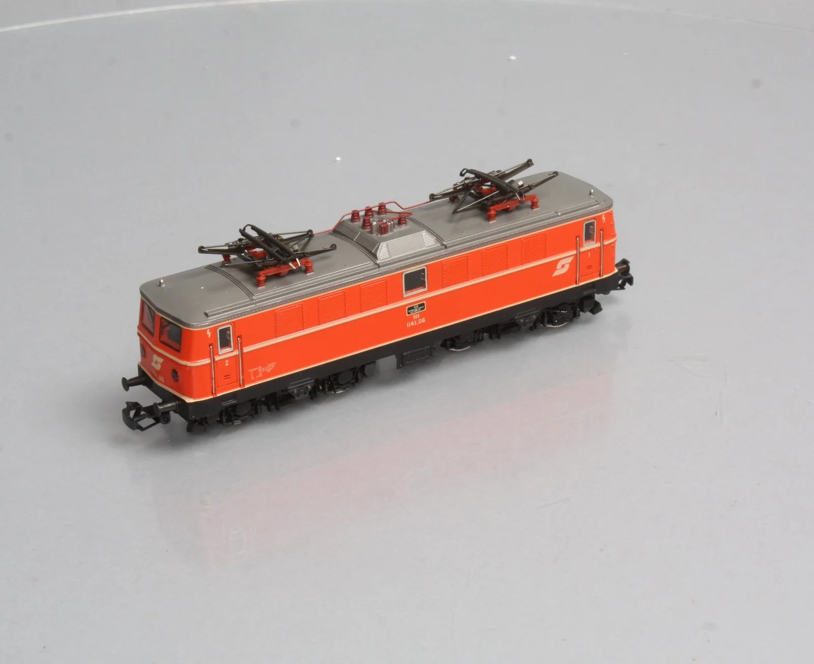 Marklin 3166 HO Scale ÖBB BR 1141 Electric Locomotive EX/Box - Image 5