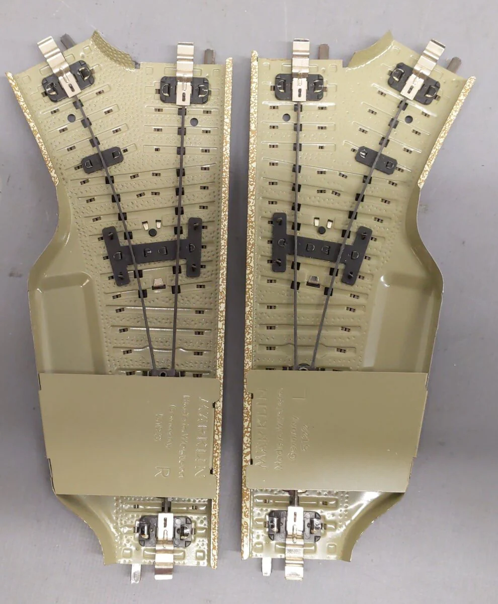 Marklin 5121 HO Scale Manual Left & Right Hand Switch Turnout Pair (Pack of 2) EX/Box - Image 4