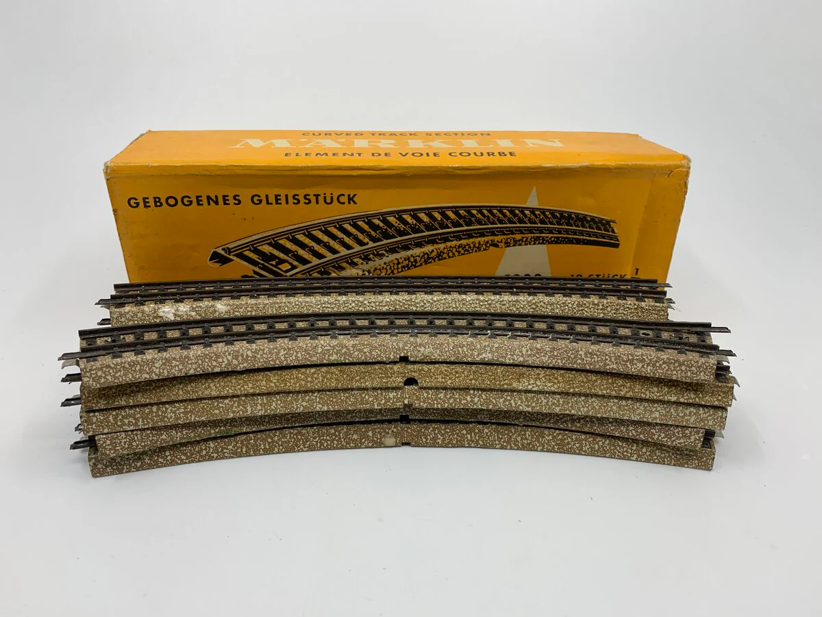 Marklin 5200 HO Curved Track (Box of 10) LN/Box
