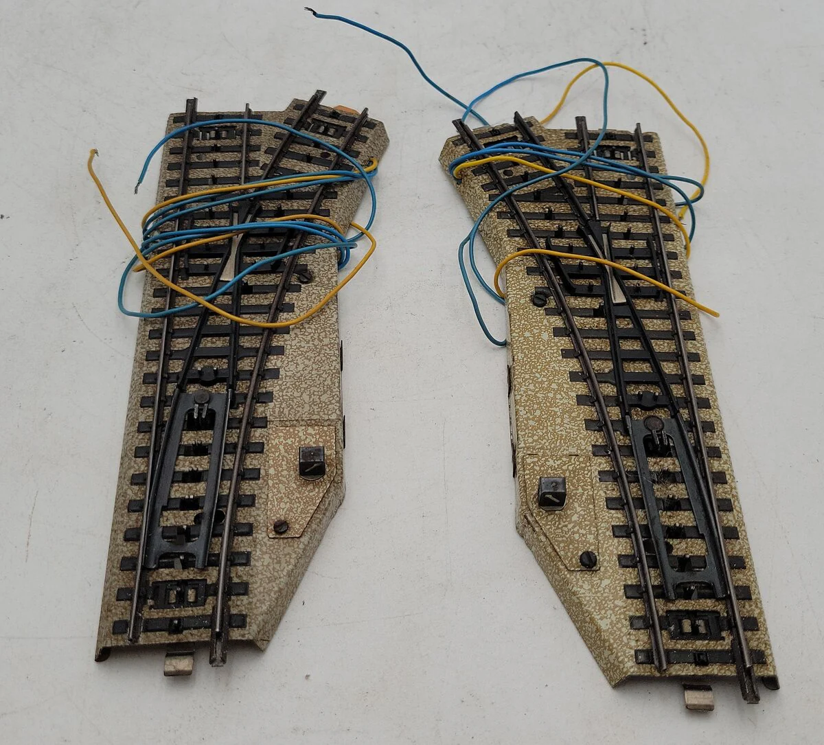 Marklin 5202 HO Remote Left and Right Switch Pair VG/Box - Image 2