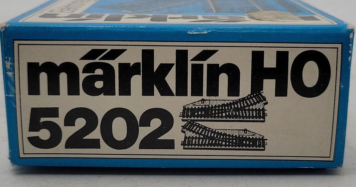 Marklin 5202 HO Remote Left and Right Switch Pair VG/Box - Image 4