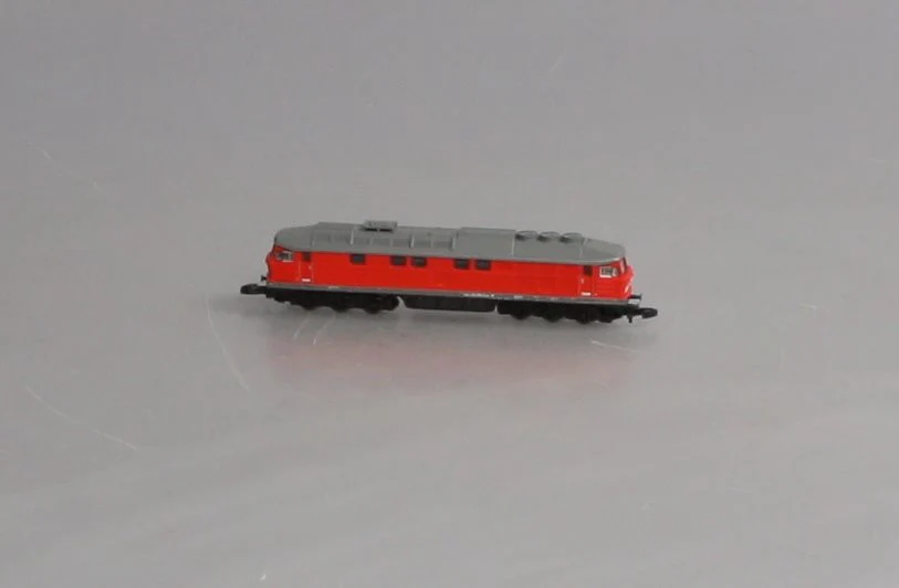 Marklin 88133 Z Scale DB Class 232 Diesel Locomotive - Image 6