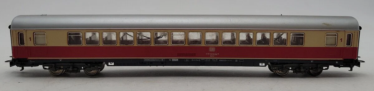 Marklin HO Scale 6180 18-70 042-6 DB Passenger Car EX