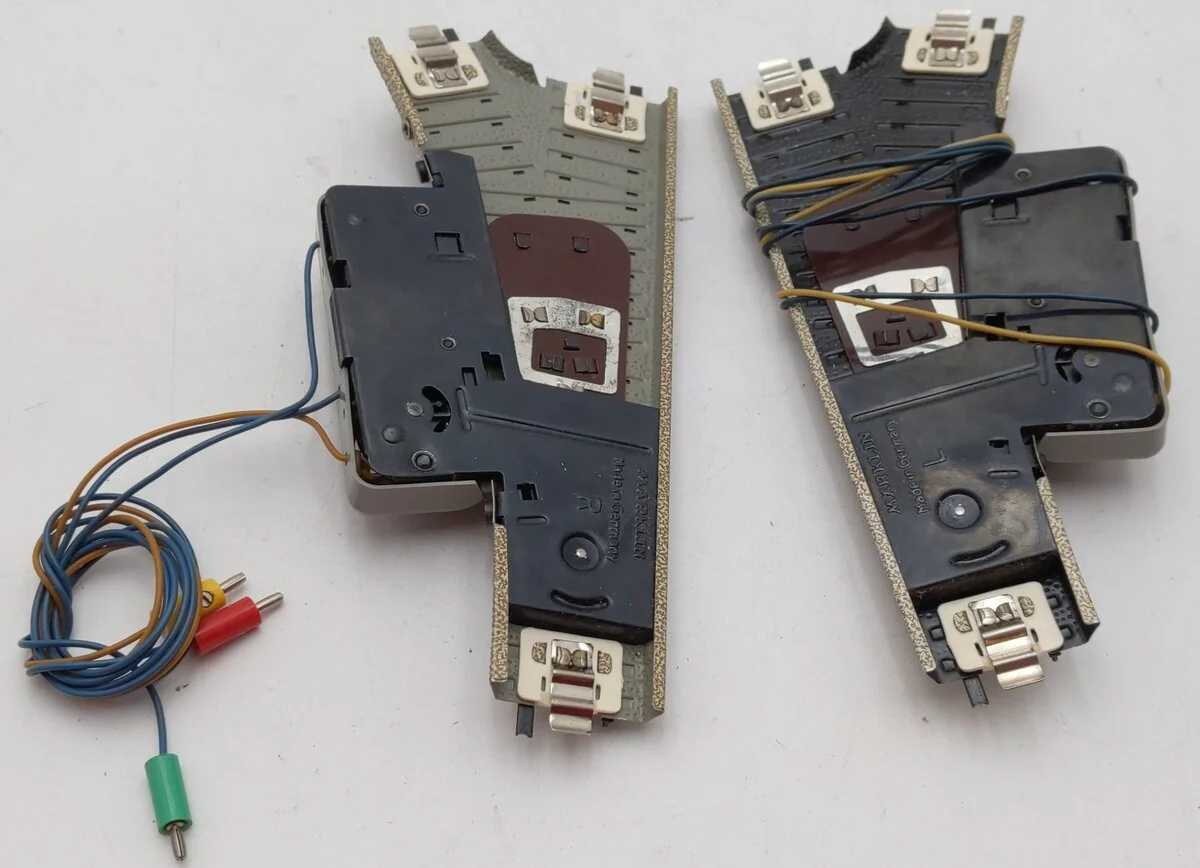 Marklin PR3600 HO Left & Right Turnout Switches VG/Box - Image 3