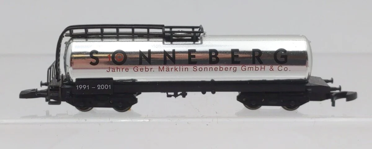 Marklin Z Scale Sonneberg Chrome Tank Car EX/Box - Image 2