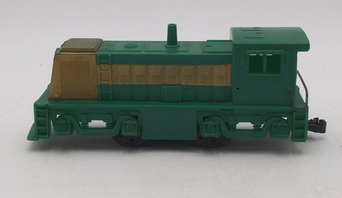 Marx 1998 Vintage O Gauge Green and Gold Switcher VG