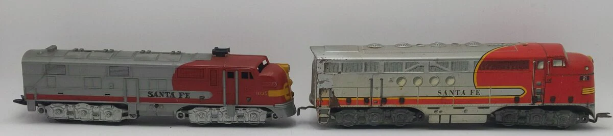 Marx Vintage O Gauge Diesel Locomotives: 21 & 1095 [2] VG - Image 4
