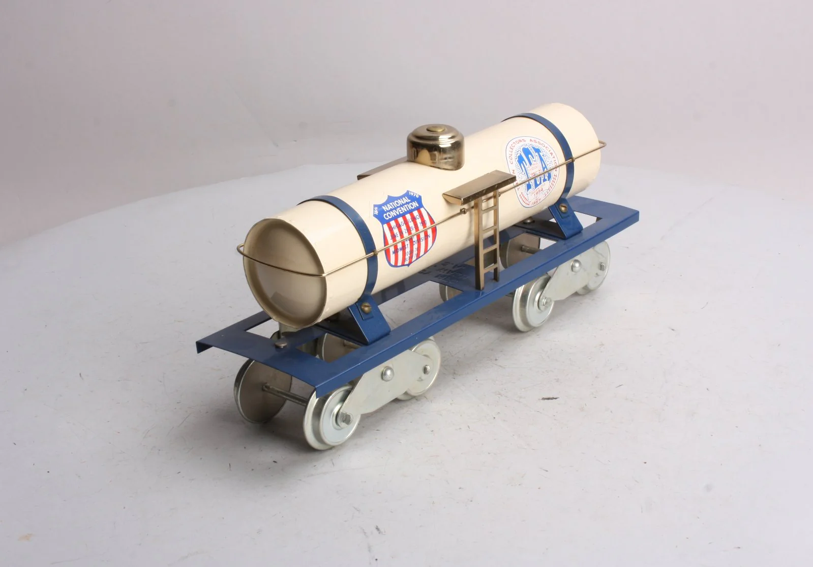 McCoy 1000-70 Standard Gauge TCA 1970 Convention Tank Car LN/Box - Image 8