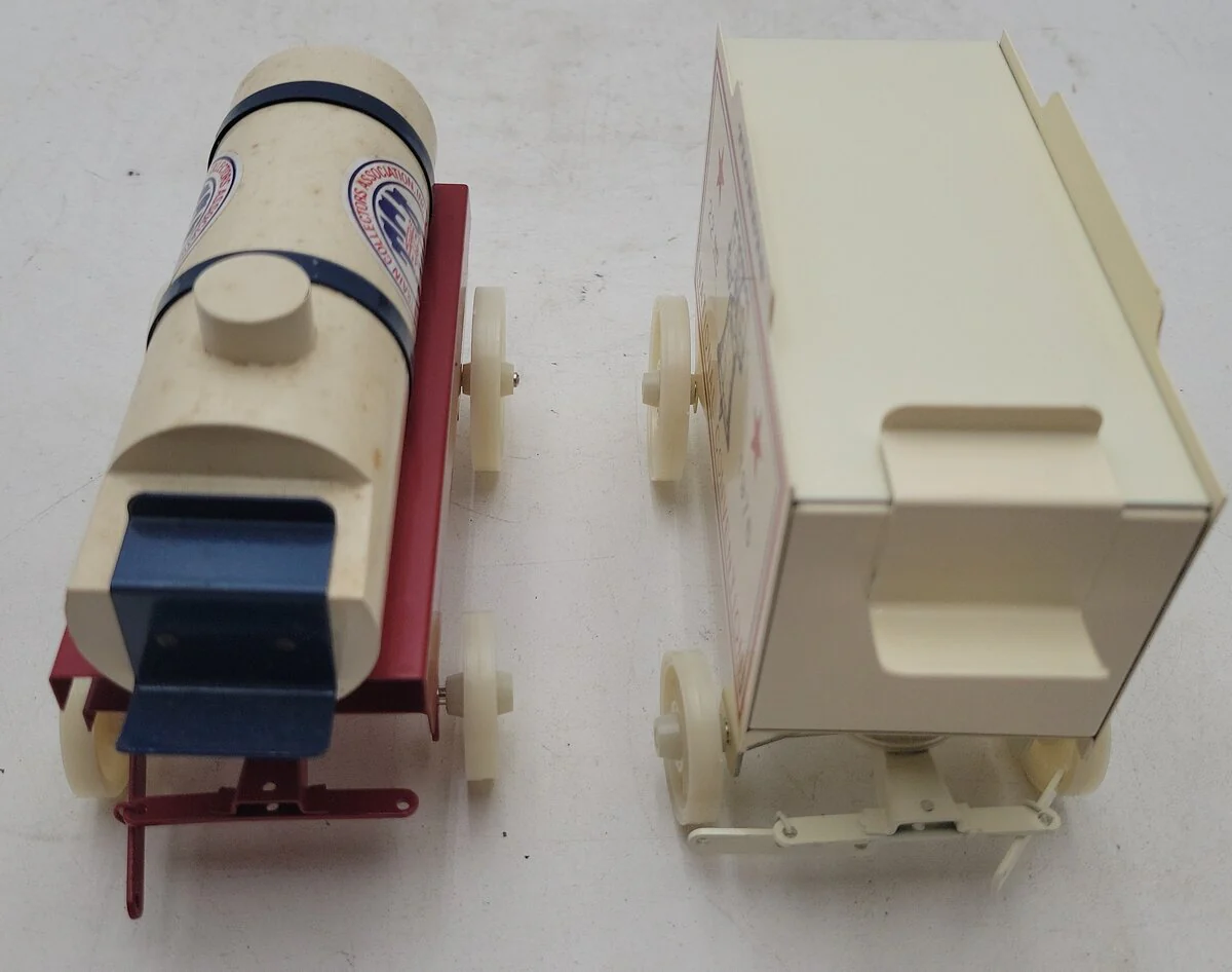 McCoy 1000-76 Standard Gauge TCA Spirit of 1976 Flatcar with Load EX/Box - Image 3