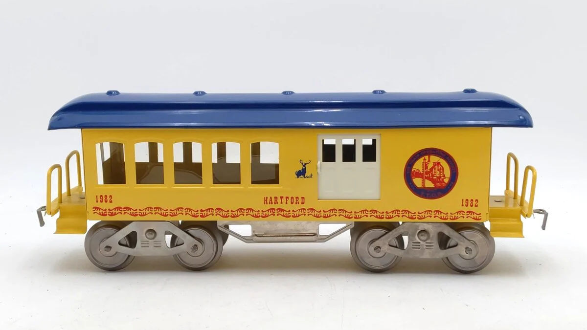 McCoy 1982 Standard Gauge TTOS Hartford Combine Car EX/Box - Image 2