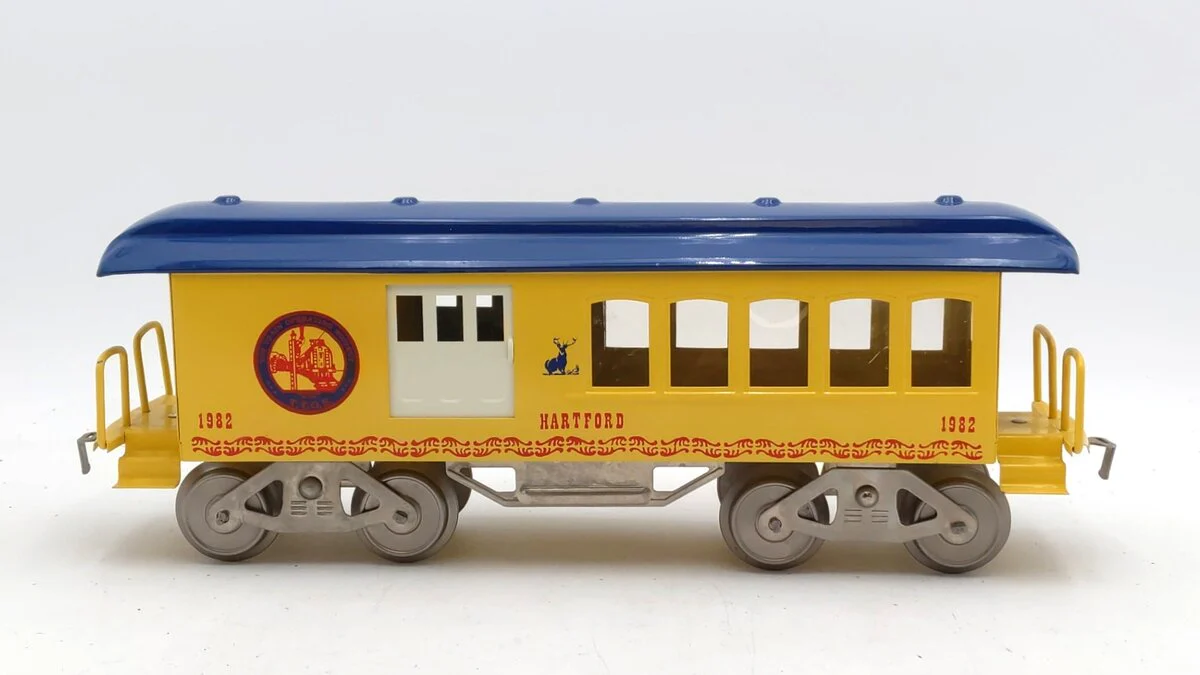 McCoy 1982 Standard Gauge TTOS Hartford Combine Car EX/Box - Image 3
