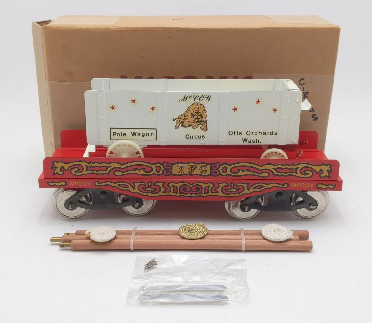McCoy 256 Standard Gauge TPC Circus Flatcar with Lion Pole Wagon EX/Box