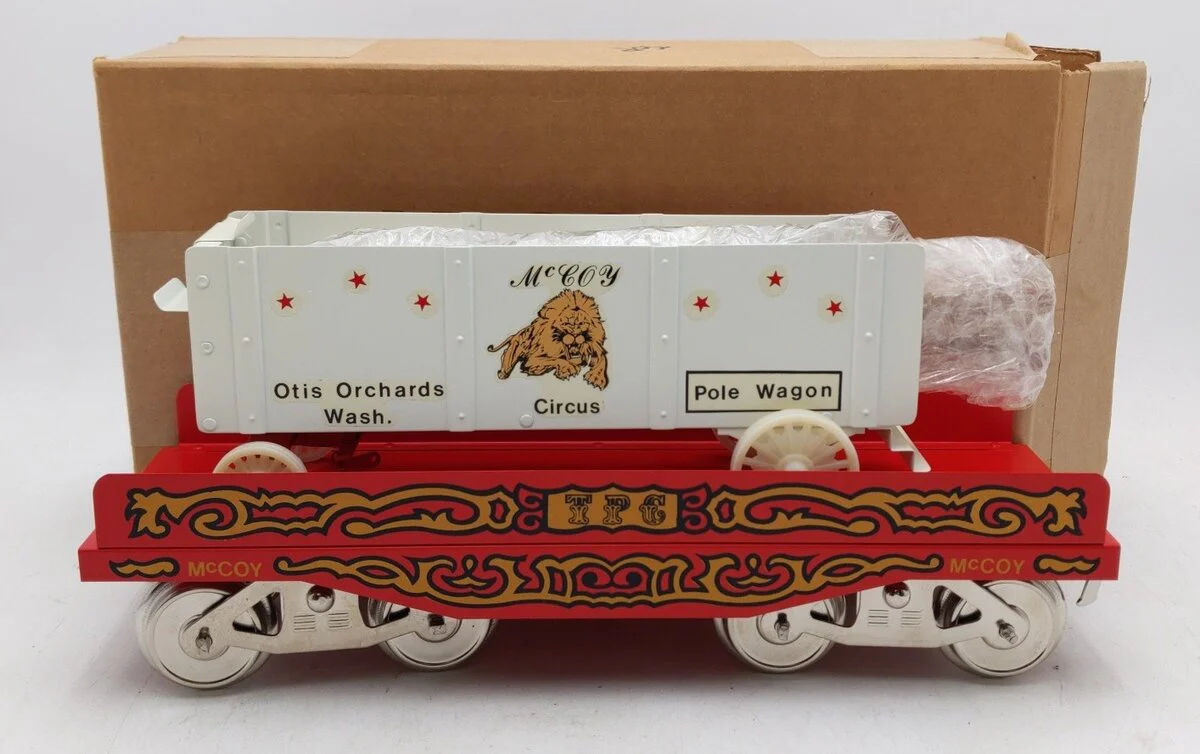 McCoy 256 Standard Gauge TPC Circus Flatcar with Lion Pole Wagon LN/Box