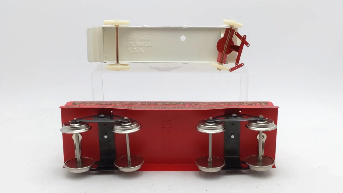 McCoy 256PW Standard Gauge Circus Flatcar w/ Tent Pole Wagon EX/Box - Image 9