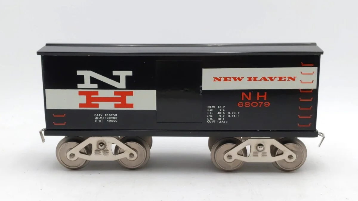 McCoy 262 Standard Gauge  New Haven Boxcar #68079 EX/Box - Image 2