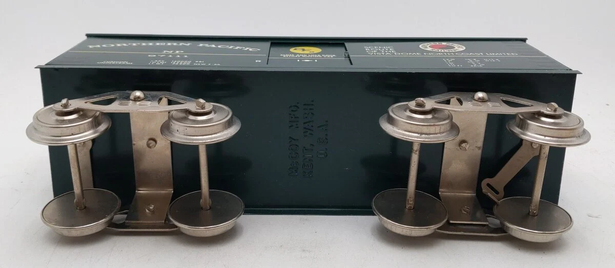 McCoy 97111 Standard Gauge Northern Pacific Boxcar EX/Box - Image 3
