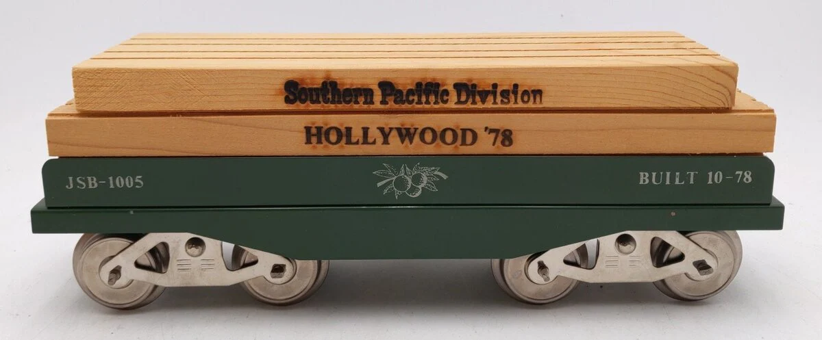 McCoy JSB-1005 Standard Gauge Southern Pacific Division Hollywood '78 Flatcar EX/Box - Image 2