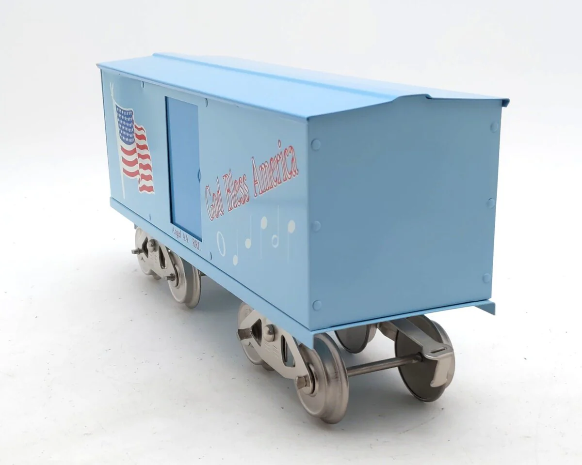 McCoy Standard Gauge God Bless America Boxcar LN/Box - Image 4