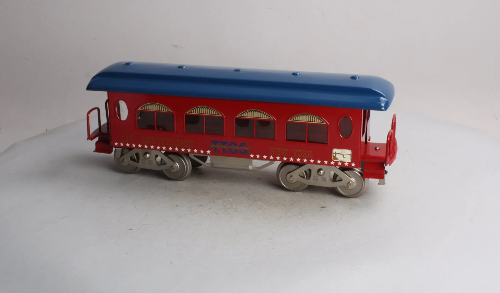 McCoy TTOS 1979 Standard Gauge 13th Anniversary New York Passenger Car LN/Box - Image 2