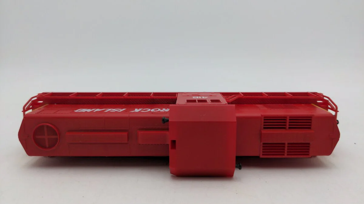 Mehano HO Scale Rock Island Diesel Locomotive #416 EX - Image 4