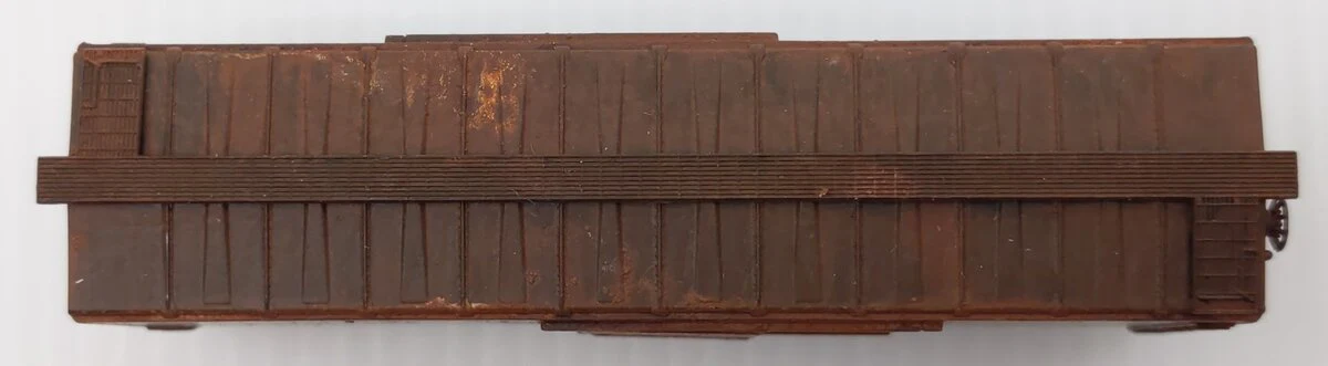 Micro-Trains 02000350 N New Haven 40' Custom-Weathered Boxcar #36438 EX/Box - Image 3