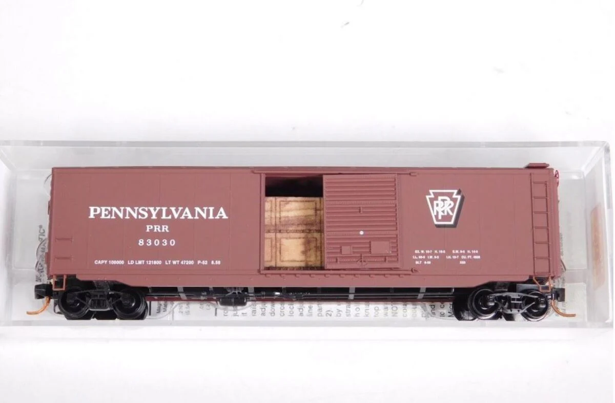 Micro-Trains 03100411 N PRR 50' Single Door Boxcar with Frieght Load #83030 LN/Box
