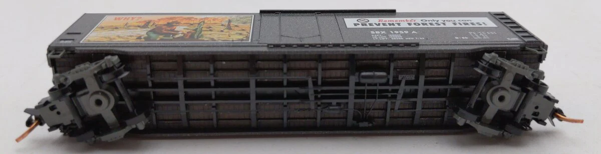 Micro-Trains 03200402 N Smokey Bear Forest Fire Prevention 50' Boxcar #1959A LN/Box - Image 4