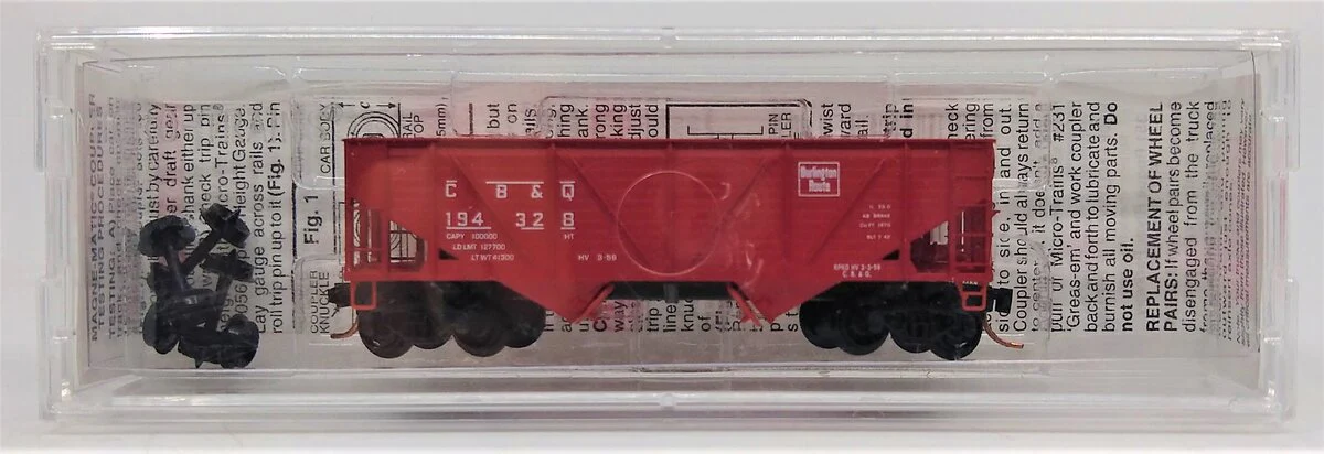 Micro-Trains 05700020 N CB&Q 33' Twin Bay Composite Side Hopper #194328 LN/Box