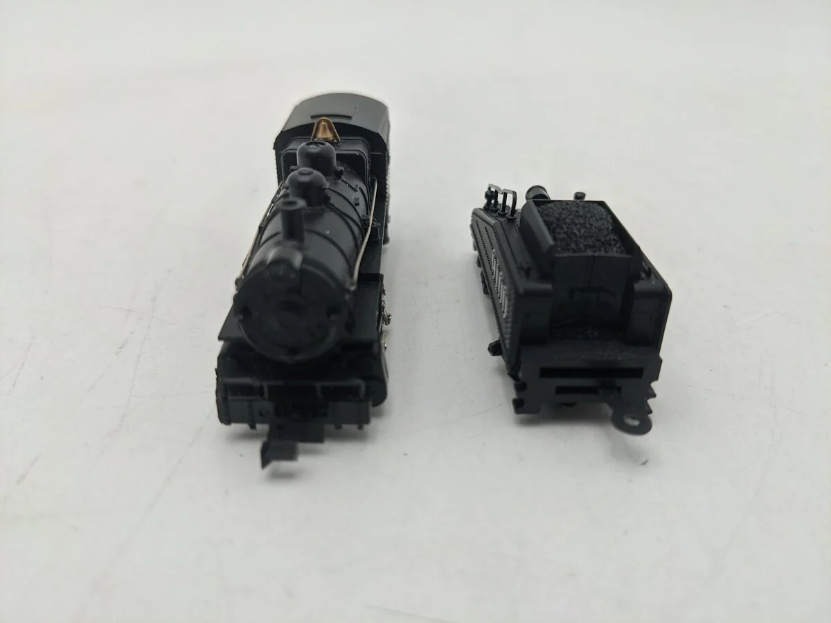 Minitrix 2916 N Scale AT&SF Steam Locomotive & Tender EX - Image 5