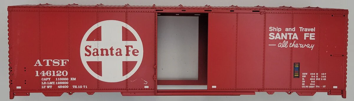 MTH 146120-2 ATSF Santa Fe Boxcar Shell without Doors - Image 3