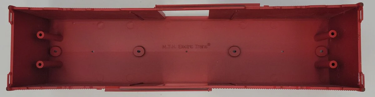 MTH 146120-2 ATSF Santa Fe Boxcar Shell without Doors - Image 4