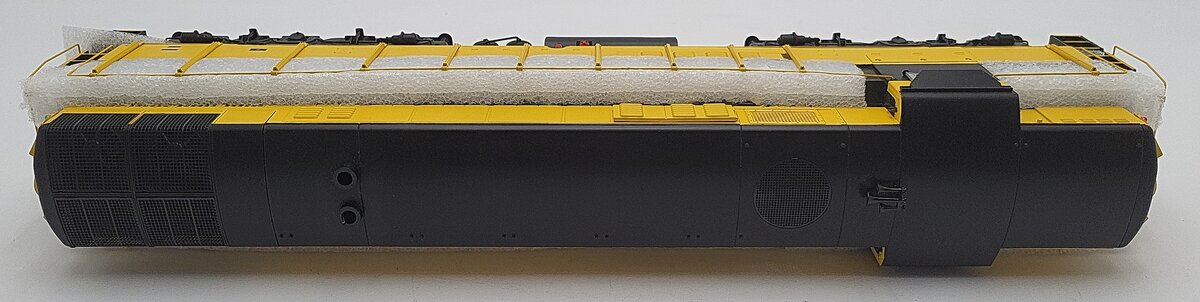 MTH 20-20234-1 O Gauge Virginian FM Trainmaster Diesel Engine #69 with PS3 EX/Box - Image 6