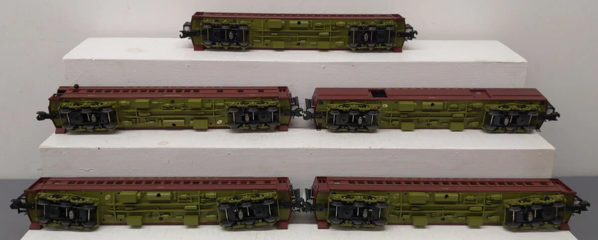 MTH 20-4087 O Pennsylvania 70' Madison Passenger Car Set (Set of 5) EX/Box - Image 3