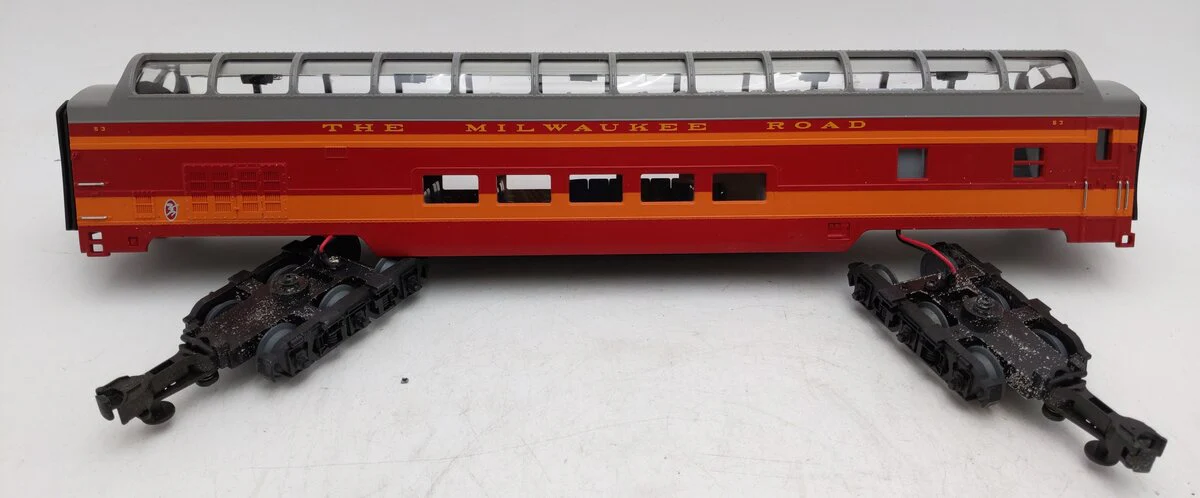 MTH 20-6752 O Gauge Milwaukee Road 70' Full Length Vista Dome Passenger Car #53/Box - Image 4
