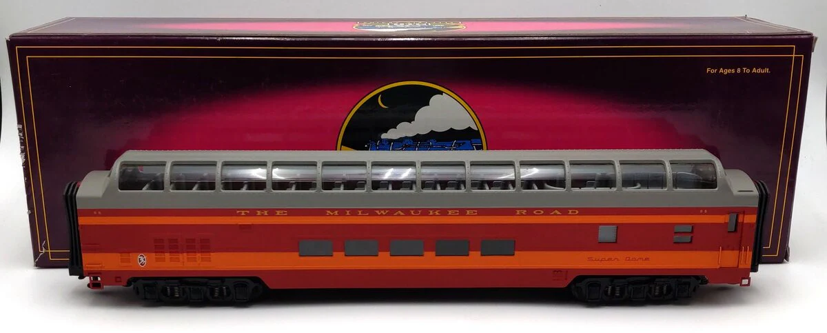 MTH 20-6772 O Milwaukee Road Vista Dome Car LN/Box