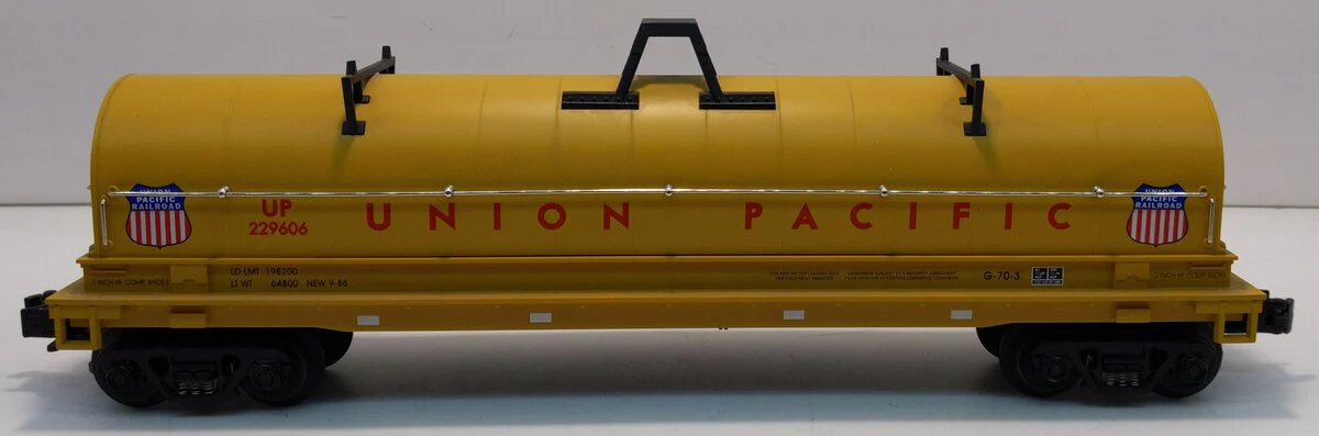 MTH 20-98204 O Gauge Union Pacific Steel Coil Car w/ Cover #229606 LN/Box - Image 2