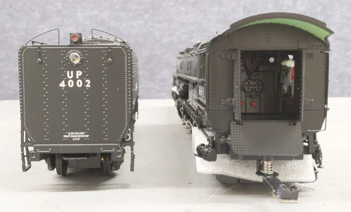 MTH 22-3576-2 O Union Pacific 4-8-8-4 Big Boy Steam Loco & Tender #4002 (2-Rail) EX/Box - Image 6