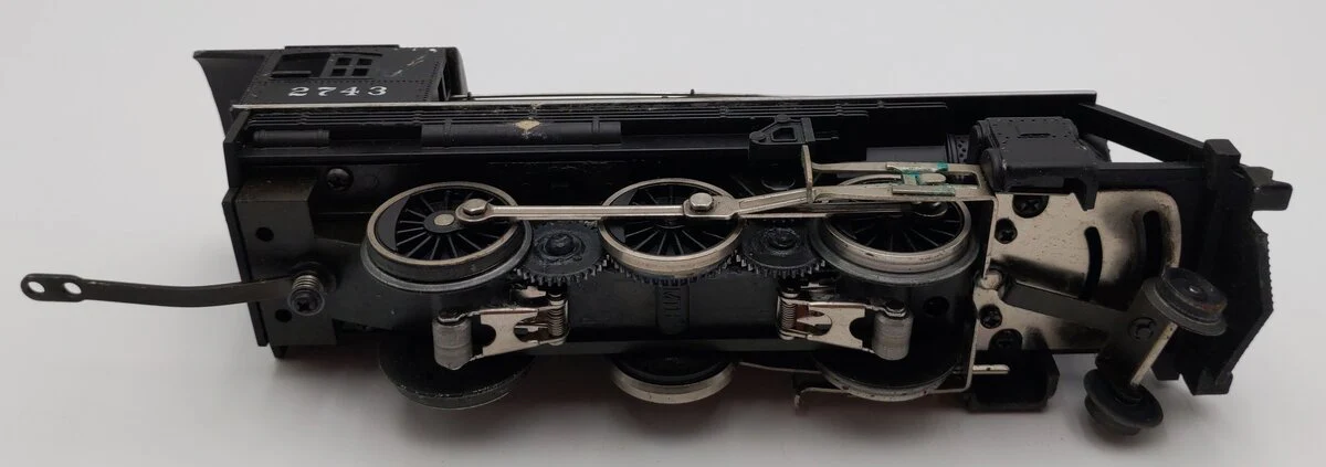 MTH 30-1148-0 O Gauge Pennsylvania 2-6-0 Steam Locomotive #2743 VG - Image 5