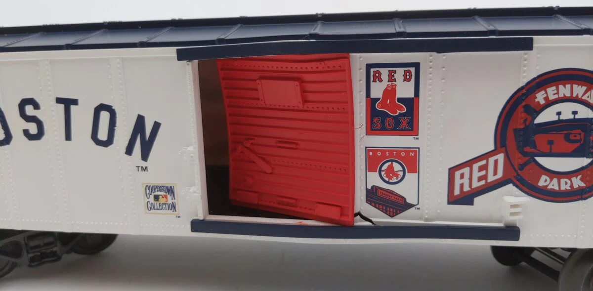 MTH 30-74480 O Gauge Boston Red Sox Fenway Park Box Car EX/Box - Image 7