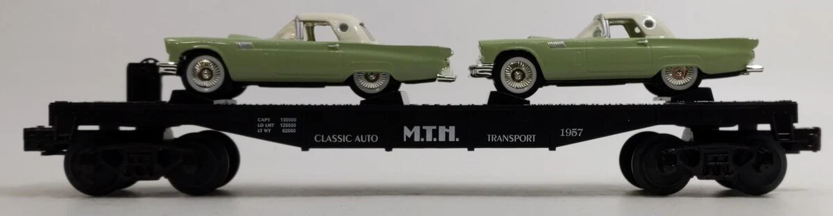 MTH 30-7613 O Gauge Auto Transport Flatcar with Two ThunderBirds LN/Box - Image 2