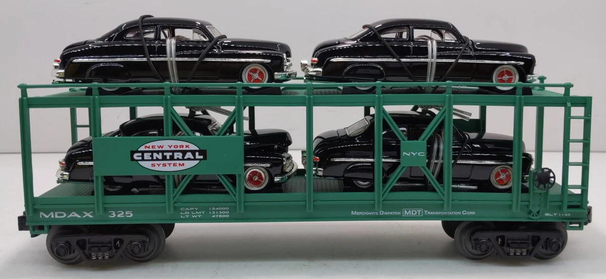 MTH 30-7682 O Gauge New York Central Auto Carrier #325 with 4 Ertl 1949 Mercurys NIB - Image 2