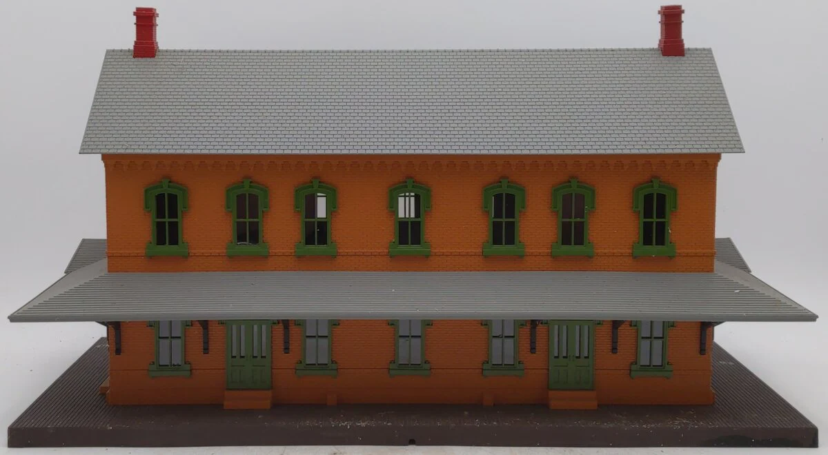 MTH 30-9005 Passenger Station VG - Image 2